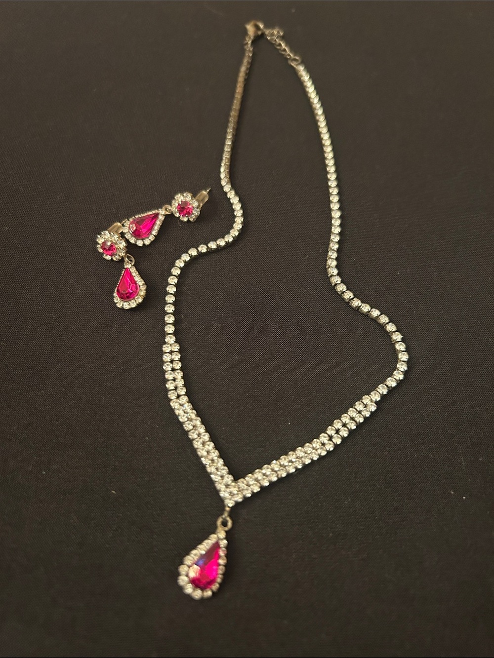 Elegant Raspberry Teardrop Crystal Necklace and Earring Set